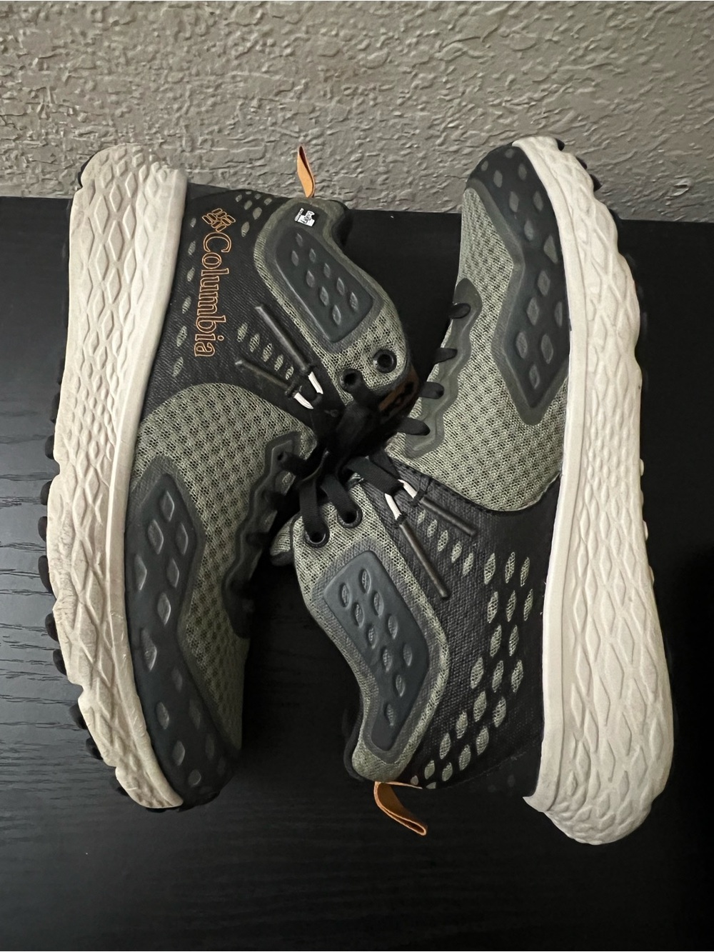 Columbia Konos TRS OutDry Mid Hiking Sneakers (Waterproof)